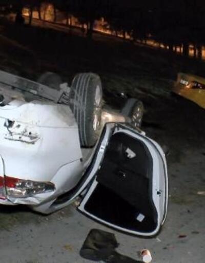 Esenyurt'ta otomobil takla attı: 2 yaralı
