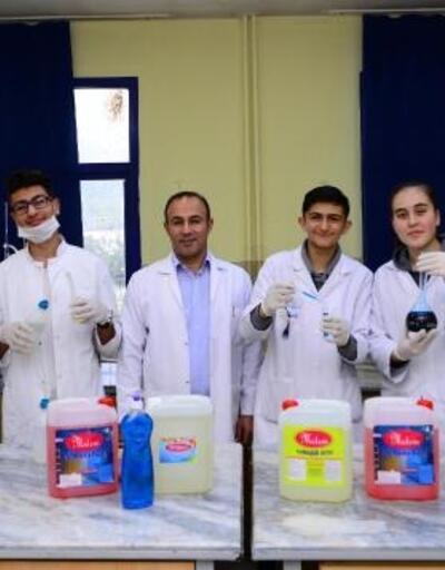Öğrencilerin ürettiği ürünlerden 2 milyon lira ciro elde edildi