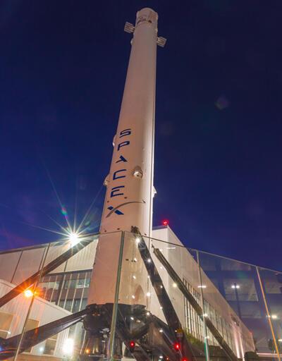 SpaceX'ten tarihi açıklama geldi: İşte uzay turizminin başlayacağı yıl! 