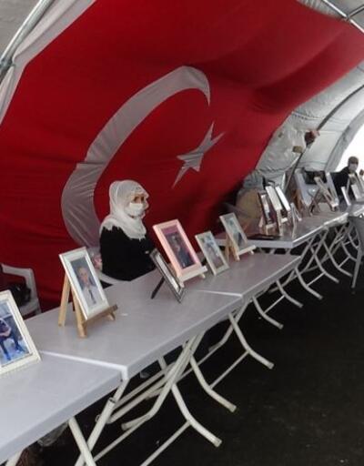 HDP önündeki ailelerin evlat nöbeti 233'üncü gününde