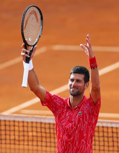 Novak Djokovic'te koronavirüs çıktı