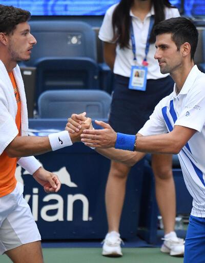 Novak Djokovic diskalifiye edildi
