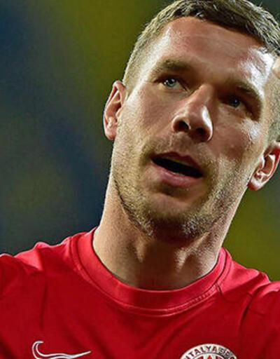 Son dakika... Podolski'den Almanya-Türkiye yorumu