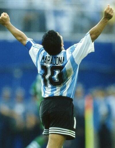 Son dakika haberler... Efsane futbolcu Maradona öldü | Video