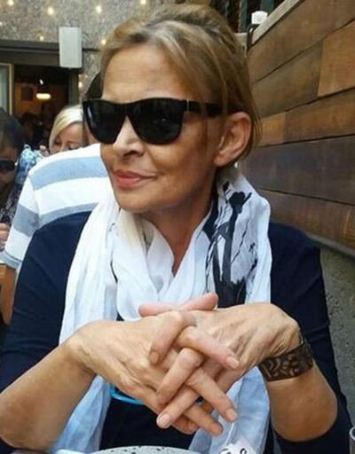 Yaşar Alptekin'in eşi Nilgün Altınay hayatını kaybetti