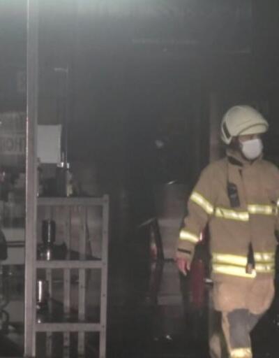 İzmir'de AVM'de bir günde iki yangın | Video