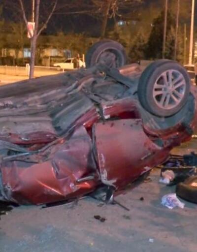 Otomobil peşpeşe kazalar yaptı 3 yaralı | Video