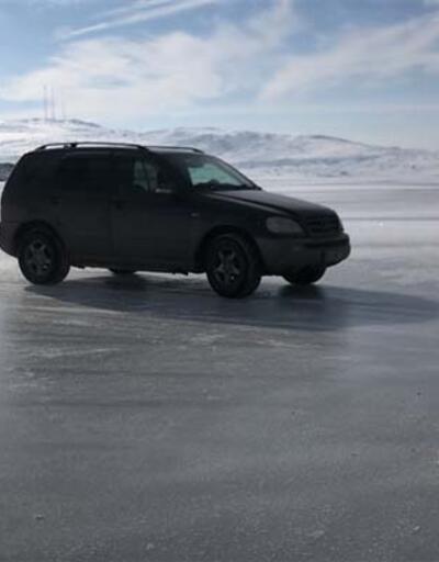 Buz tutan Çıldır Gölü'nde drift