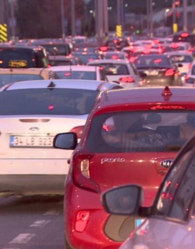 İstanbul trafiği için çözüm ne? Ulaştırma Profesörü değerlendirdi