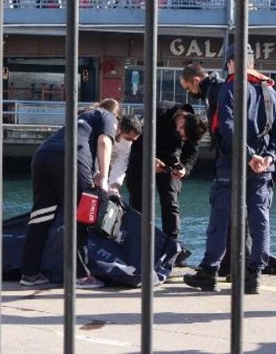 Karaköy'de denizden ceset çıkarıldı