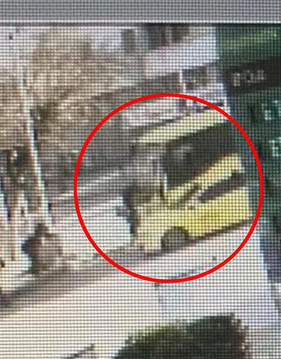 Halk otobüsü büfeye daldı : 1 ölü