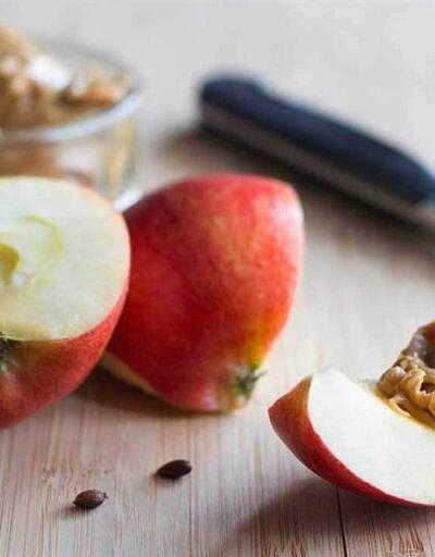 Elma Kaç Kalori? Normal Boyutlarda Bir Elmanın Besin Değerleri Nasıldır?