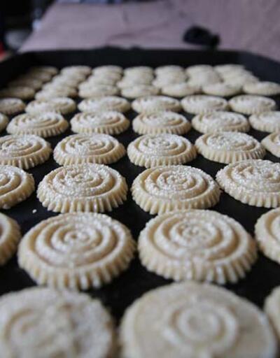 Hatay'da ramazan kurabiyesi kömbenin yapımı "tatlı" telaşla başladı