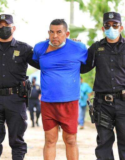 El Salvador'da cinayetle suçlanan eski polisin bahçesinde 10 ceset daha bulundu