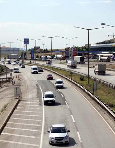 "Kilit kavşak" Kırıkkale'de trafik yoğunluğu
