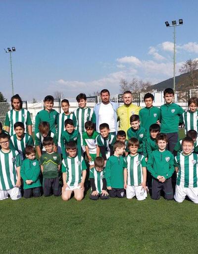 Bursaspor Avrupa'da futbol okulları açıyor