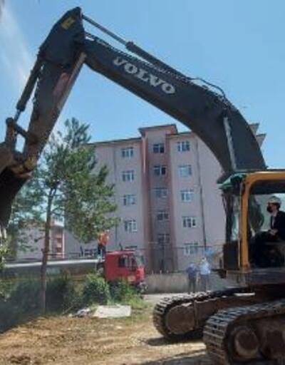 Tuzla’da deprem riski taşıyan binalar yıkılıyor
