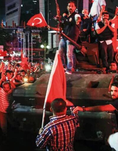 15 Temmuz Demokrasi ve Milli Birlik Günü'nde Türkiye tek ses oldu