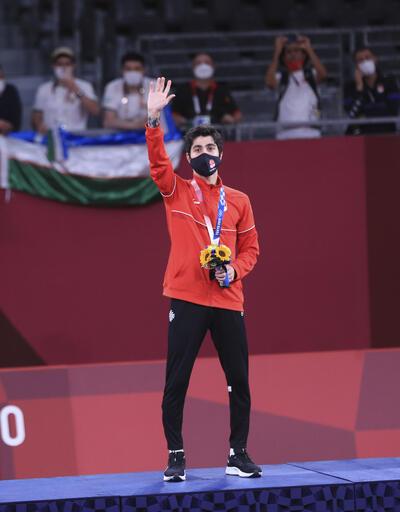 Olimpiyat madalyalı Hakan Reçber önce hastalığı yendi sonra zirveye çıktı
