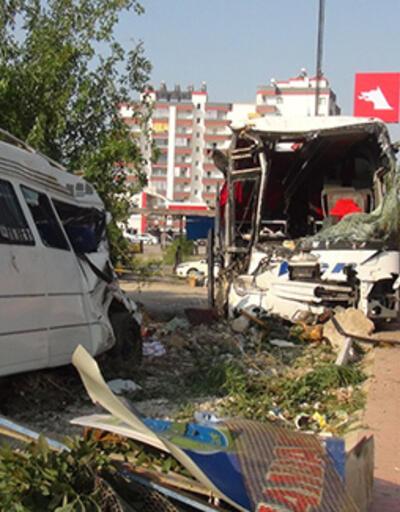 SON DAKİKA: Mersin'de yolcu otobüsü devrildi: 37 yaralı