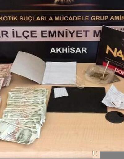 Akhisar'da uyuşturucu operasyonu: 3 tutuklama