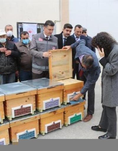 Vize'de üreticilere arı kovanı dağıtıldı