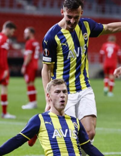 Fenerbahçe grupta ilk galibiyetini aldı