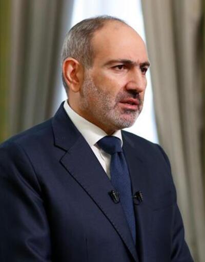 Son dakika... Ermenistan Başbakanı Paşinyan, Savunma Bakanı'nı görevden aldı