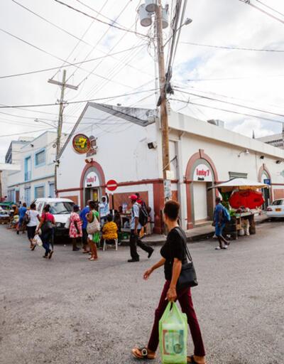 Barbados, İngiliz Kraliyet Ailesi'ne bağlılığını sonlandırıyor
