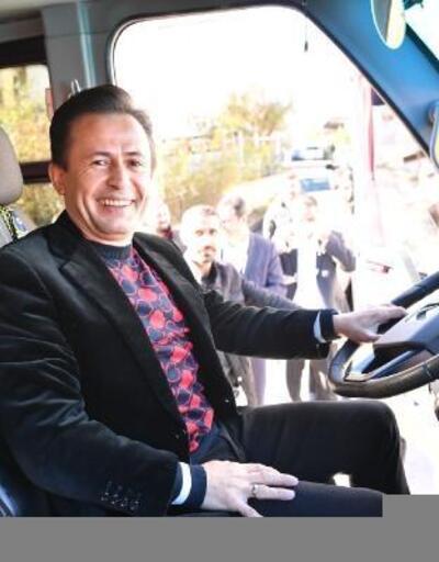 Tuzla Belediye Başkanı Yazıcı’dan, minibüsçülerin bin engelsiz taksi projesine destek