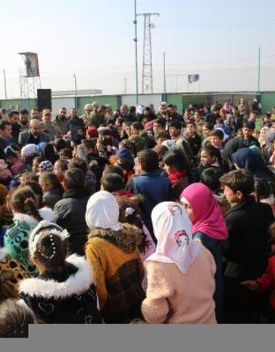Suriye'de 1200 yetim çocuğa kışlık giysi yardımı