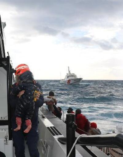 Göçmen teknesi battı: 2 kişi öldü, 24 kişi kurtarıldı