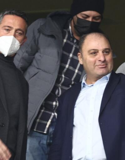 Fenerbahçe taraftarı: Ali Koç istifa