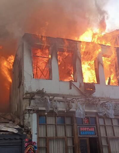 SON DAKİKA: "Çukur" dizisinin de çekildiği binada yangın