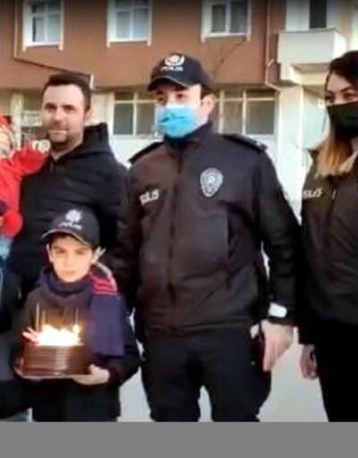 Alperen'e polisten doğum günü sürprizi