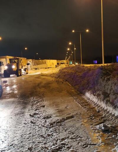 Kuzey Marmara Otoyolu 17 saat sonra açıldı