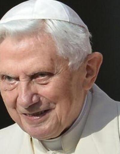 Papa 16. Benedict sessizliğini bozdu: Af diliyorum!
