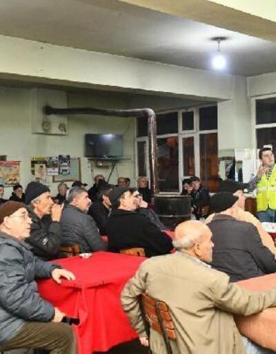 Mustafakemalpaşa Belediyesi’nden ceviz üreticilerine destek