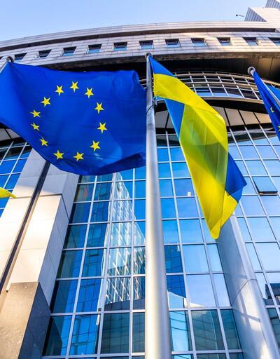 Avrupa Komisyonu, Ukraynalı mülteciler için geçici koruma yönergesi teklif etti