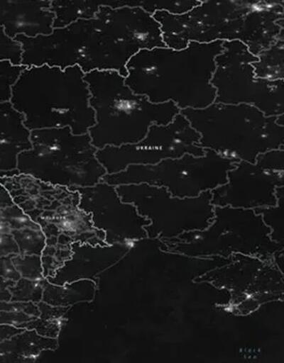 Görüntüler NASA’dan geldi… Ukrayna karanlığa gömüldü!