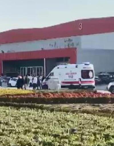Bakırköy'de fuarda stant çöktü: 4 yaralı
