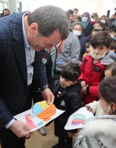 ‘Bilim Zeytinburnu’ merkezi 100 günde 10 bin öğrenci ağırladı