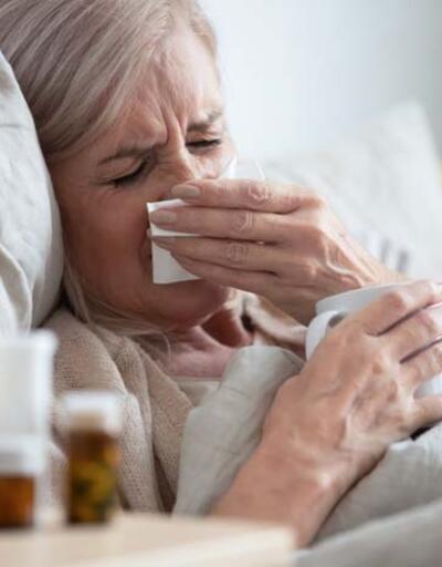 Uzman isim açıkladı: Kovid-19'a 'grip' muamelesi günleri yakın
