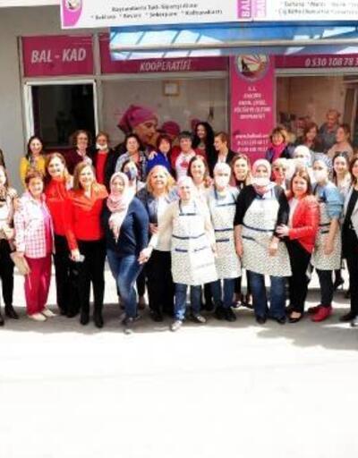 CHP'li seçilmiş kadınlardan İzmir'de buluşup, saha çalışması plandı