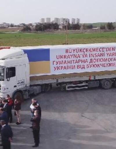 Ukrayna’ya 2 TIR’lık yardım malzemesi Büyükçekmece’den yola çıktı