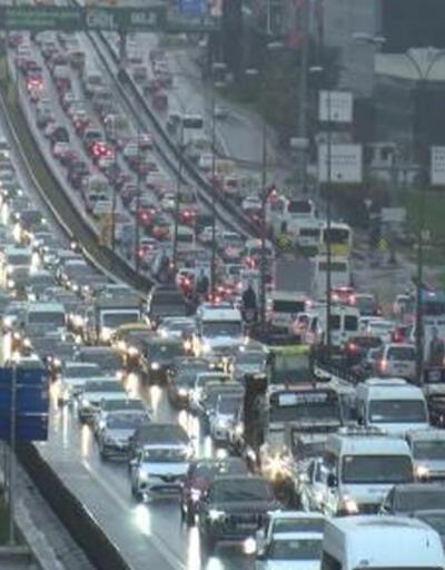 İstanbul'da trafik yüzde 80 ölçüldü