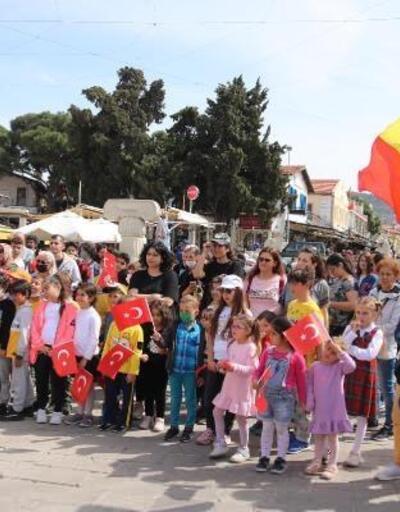 Romanyalı çocuklar 23 Nisan'ı Foça'da kutlayacak