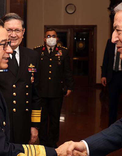 Bakan Akar, Brezilya Deniz Kuvvetleri Komutanı Santos'u kabul etti
