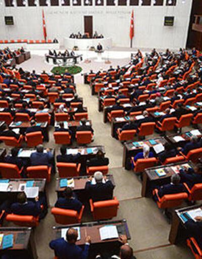AK Parti'den sağlık çalışanlarına ilişkin açıklama: Mayıs ayında Meclis'te görüşülecek