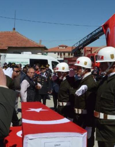 Şehit uzman çavuş, Aksaray'da son yolculuğuna uğurlandı